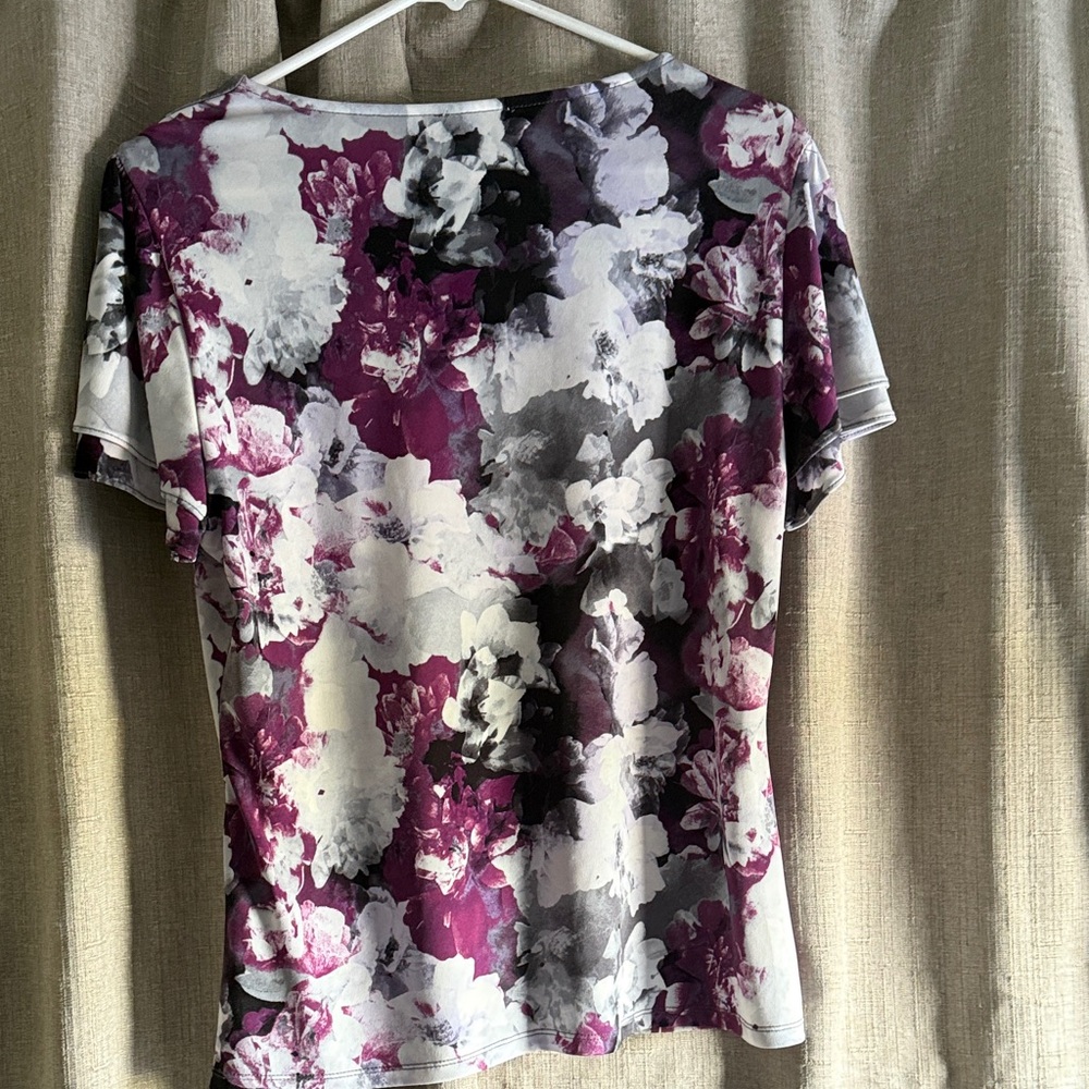 Calvin Klein Purple and Gray Floral Blouse Flatter Sleeve L - Picture 6 of 8